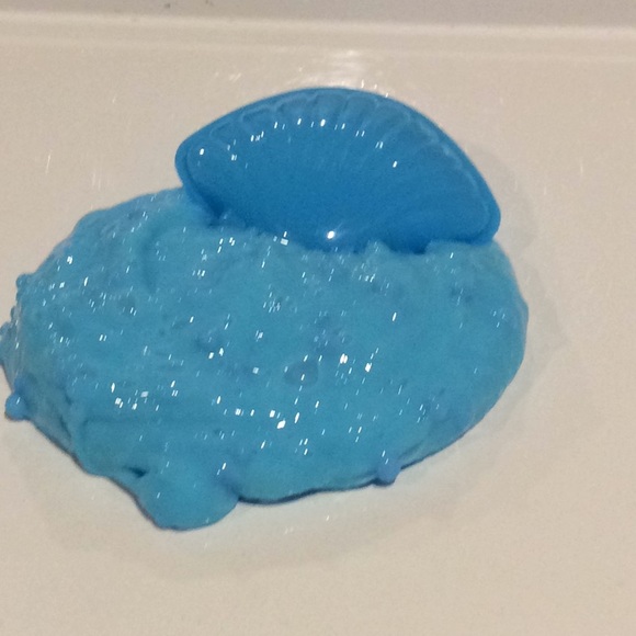 Blue seashell floam - Picture 2 of 2